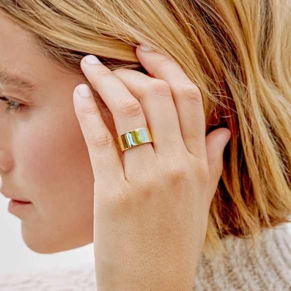 Gorjana Rose Ring (Gold) - Picture 2 of 4